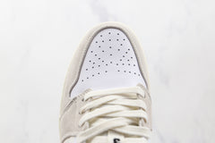 Jordan 1 Low Astrograbber