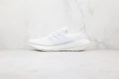 Adidas UltraBoost 22 Triple White