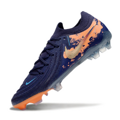 Chuteira Campo FG Nike Phantom GX2 Elite Azul e Branca