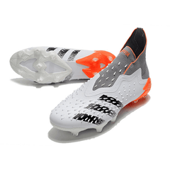Chuteira Campo FG Adidas Predator Freak+ Branca Spark