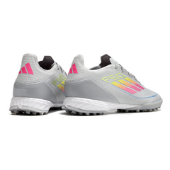 Chuteira Society TF Adidas F50 Elite Cinza, Rosa e Amarela