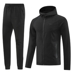 Conjunto de Frio Nike Tech Fleece com Casaco e Calça