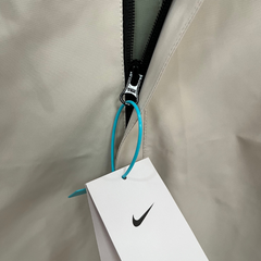 Jaqueta Corta-Vento Nike Verde e Bege