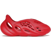 Chinelo Adidas Yeezy Foam RNNR Vermillion