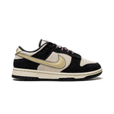 Tênis Casual Nike Dunk Low LX Black Suede Team Gold
