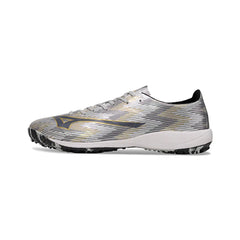 Chuteira Society TF Mizuno Alpha Cinza