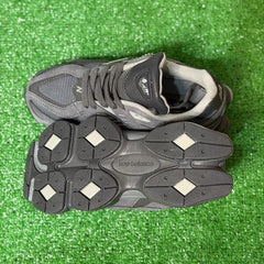Tênis Casual New Balance 9060 Cinza - Tamanho 38 EUR