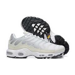 Tênis Casual Nike Air Max Plus TN White Summit