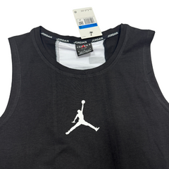 Regata Jordan Preta