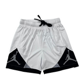 Shorts Jordan Branco e Preto