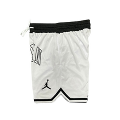 Shorts Jordan Branco e Preto