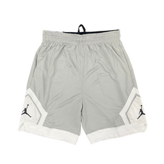 Shorts Jordan Cinza e Branco