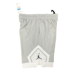 Shorts Jordan Cinza e Branco