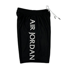 Shorts Nike Air Jordan Preto, Branco e Vermelho