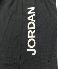 Shorts Jordan Preto e Branco