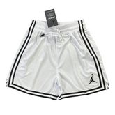 Shorts Jordan Branco e Preto