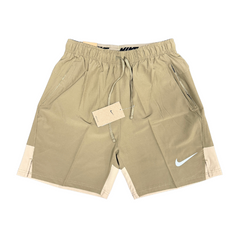 Shorts Nike Marrom
