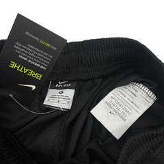 Shorts Nike Preto e Branco