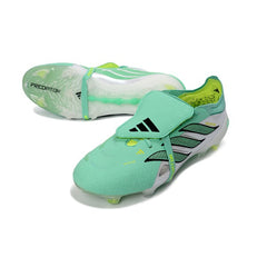 Chuteira Campo FG Adidas Predator 26 Elite Com Língua Verde-Clara e Branca