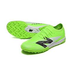 Chuteira Society TF New Balance Furon V8 Elite Verde-Clara