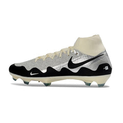 Chuteira Campo FG Nike x Patta Mercurial Superfly Elite Prateada, Preta e Branca