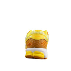 Tênis de Corrida Nike Air Zoom Vomero 5 Amarelo e Branco