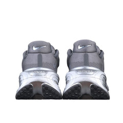 Tênis de Corrida Nike Air Zoom Vomero Premium Cinza e Prateado
