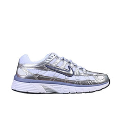 Tênis de Corrida Nike P-6000 Cinza e Prateado
