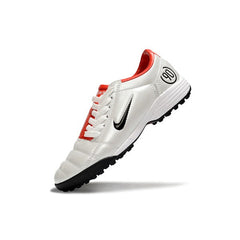 Chuteira Society TF Nike Total 90 III Branca e Vermelha