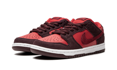 Nike SB Dunk Low Cherry