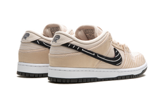 Nike SB Dunk Low Albino & Preto 'Jiu-Jitsu'