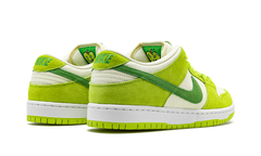 Nike SB Dunk Low Pro Sour Apple
