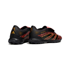 Chuteira Society TF Adidas Predator 25 Elite Com Língua Preta e Vermelha