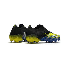 Chuteira Campo FG Adidas Predator Freak.1 Low Superlative Pack Preta e Branca