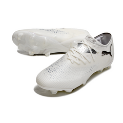 Chuteira Campo FG Puma Future 8 Cano Baixo Branca e Preta