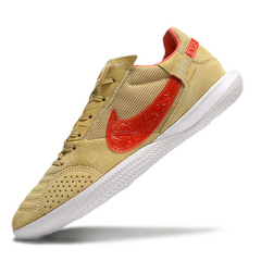 Chuteira Futsal IC Nike Streetgato Bege e Vermelha