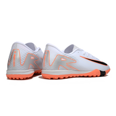 Chuteira Society TF Nike Zoom Mercurial Vapor 16 Academy Branca e Laranja