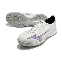 Chuteira Society TF Mizuno Alpha Branca e Cinza