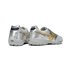Chuteira Society TF Mizuno Morelia Neo 4 Prateada e Dourada