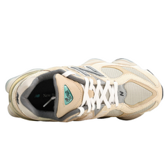 Tênis Casual New Balance 9060 Bege