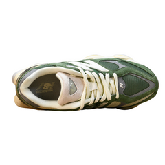 Tênis Casual New Balance 9060 Verde