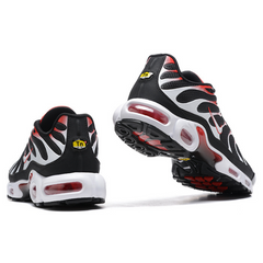 Tênis Casual Nike Air Max Plus TN Preto, Branco e Laranja