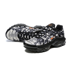 Tênis Casual Nike Air Max Plus TN Branco e Cinza e Preto