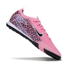 Chuteira Society TF Nike Zoom Mercurial Vapor 16 Elite Preta e Rosa