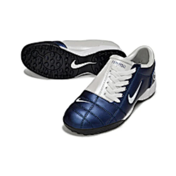 Chuteira Society TF Nike Total 90 III Azul e Branca Infantil
