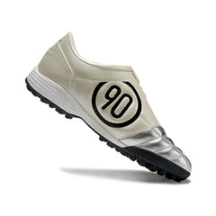 Chuteira Society TF Nike Total 90 III Prateada e Cinza Infantil