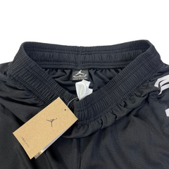 Shorts Jordan Preto e Branco
