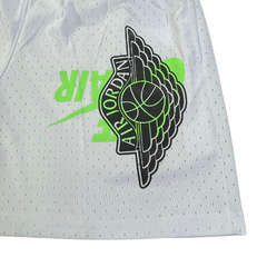 Shorts Nike Air Jordan Branco Preto Verde Vermelho