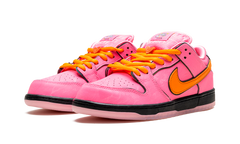 Nike SB Dunk Low The Powerpuff Girls Blossom