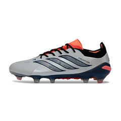 Chuteira Campo FG Adidas Predator 26 Elite Prateada e Laranja
